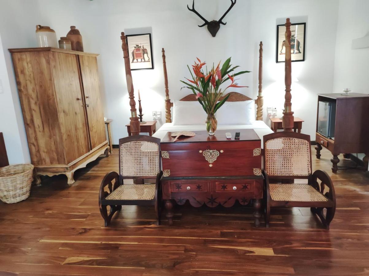 Villa Seven Faces-Luxury Escape,Stunning Views With Private Pool For A Couple Or Family! Galle Eksteriør billede