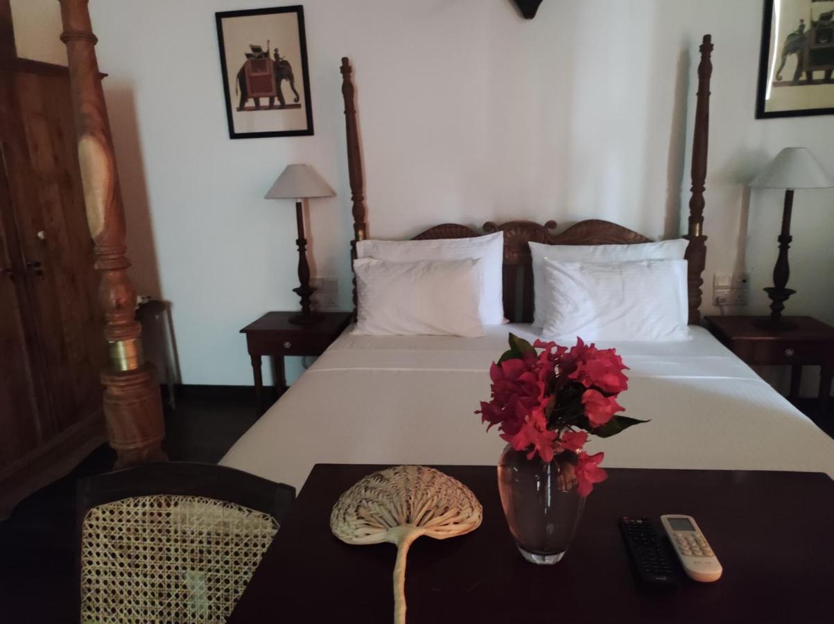 Villa Seven Faces-Luxury Escape,Stunning Views With Private Pool For A Couple Or Family! Galle Eksteriør billede
